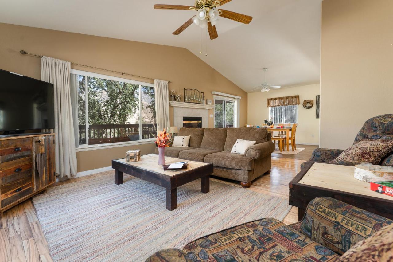 Lazy Squirrel - Cozy Family House With Full Game Room Kernville Luaran gambar